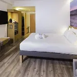 Novotel Otel 4*