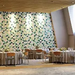 Novotel 4*